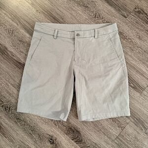 Lululemon Grid Grey Shorts